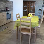 Apartman Vacanze Rotonda Sunrise *
